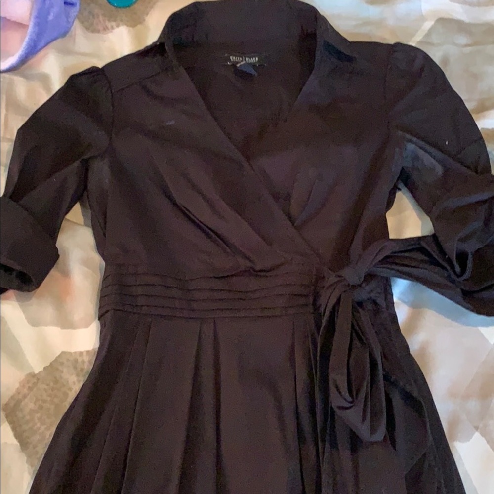 Dress - Picture 3 of 3